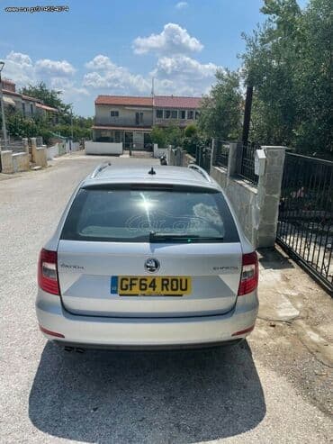 Transport: Skoda Superb: 2 l | 2014 year 86000 km MPV — 1