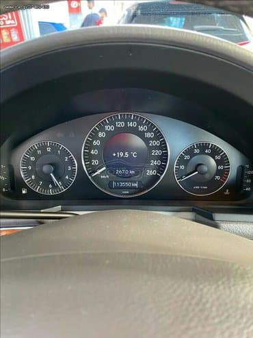 Transport: Mercedes-Benz E 200: 1.8 l | 2008 year Sedan — 4