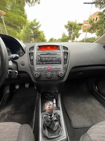 Toyota: Kia cee'd: 1.6 l. | 2009 έ. Κουπέ — 10