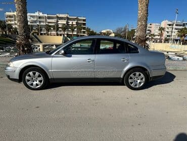 Volkswagen Passat: 2.5 l | 2004 year Limousine — 3