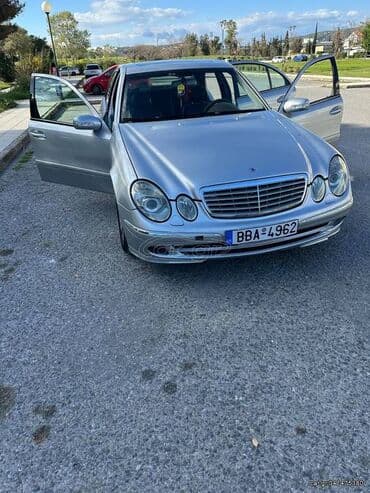 Mercedes-Benz E 270: 2.7 l | 2003 year Limousine — 3
