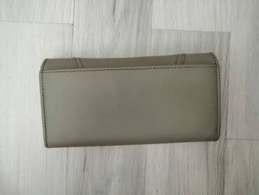 Άλλα: Burberry leather wallet in very good condition, many compartments as — 3