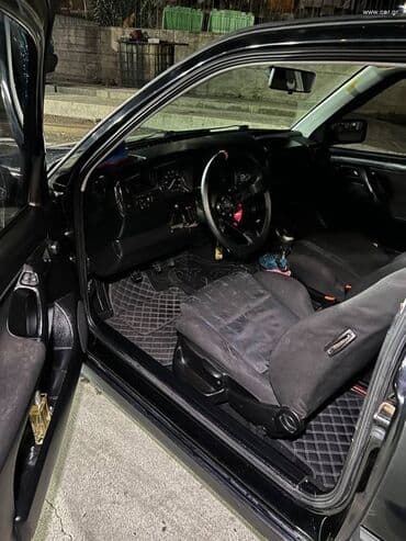 Volkswagen: Volkswagen Golf: 1.6 l. | 1998 έ. Χάτσμπακ — 2