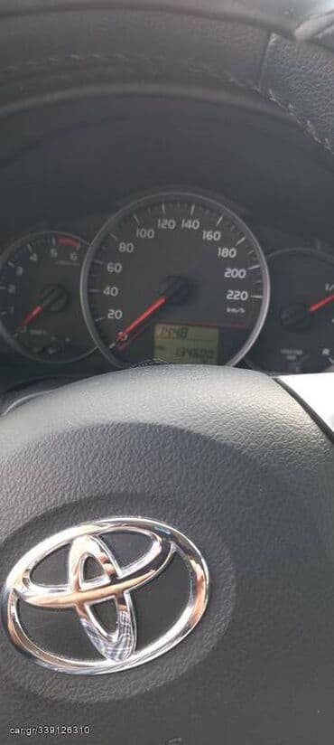 Toyota: Toyota Yaris: 1.4 l. | 2014 έ. Χάτσμπακ — 5