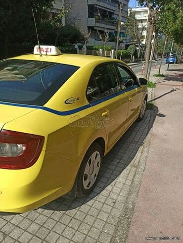 Skoda: Skoda Rapid: 1.6 l. | 2014 έ. 160000 km. Sedan — 4