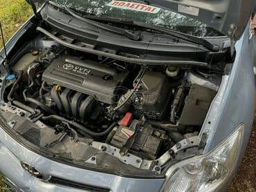 Used Cars: Toyota Auris: 1.4 l | 2007 year Hatchback — 7