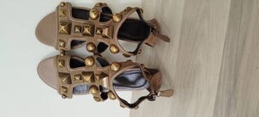 Γυναικεία είδη Υπόδησης: Σανδάλια σουέντ Burberry σε καφέ, μεταλλικά στοιχεία. Σοδειά. Καλή — 2