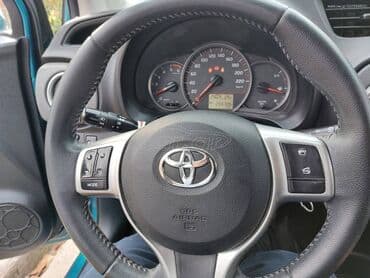 Sale cars: Toyota Yaris: 1.4 l | 2012 year Coupe/Sports — 9