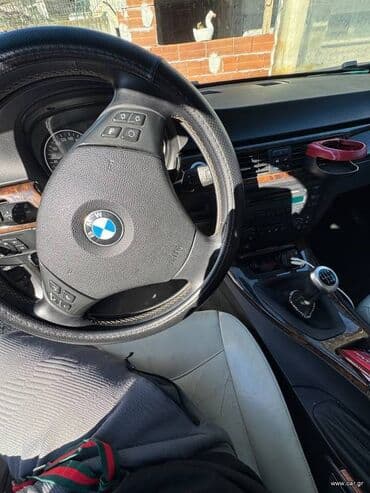 BMW 320: 2 l | 2005 year Limousine — 2