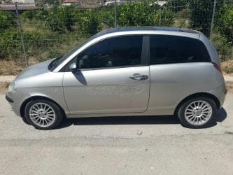 Transport: Lancia Ypsilon: 1.4 l | 2005 year 160000 km Hatchback — 1