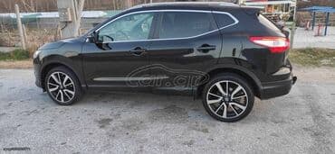 Transport: Nissan Qashqai : 1.6 l | 2015 year SUV/4x4 — 6