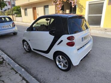 Smart Fortwo: 1 l. | 2011 έ. 112000 km. Κουπέ at lalafo.gr Smart Fortwo: 1 l. | 2011 έ. 112000 km. Κουπέ