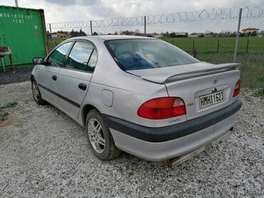 Toyota Avensis: 1.6 l. | 1999 έ. Λιμουζίνα at lalafo.gr Toyota Avensis: 1.6 l. | 1999 έ. Λιμουζίνα