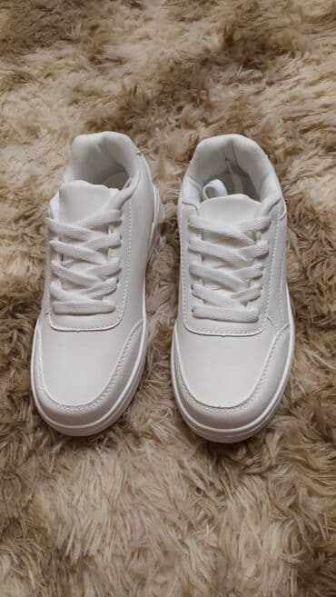 Αθλητικά παπούτσια. Καινούργια, αφόρετα. Πολύ άνετα, μαλακά, μέγεθος at lalafo.gr Αθλητικά παπούτσια. Καινούργια, αφόρετα. Πολύ άνετα, μαλακά, μέγεθος